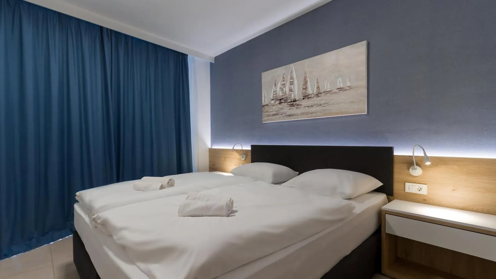 Apartment Azur With Sea View Umag Croatia