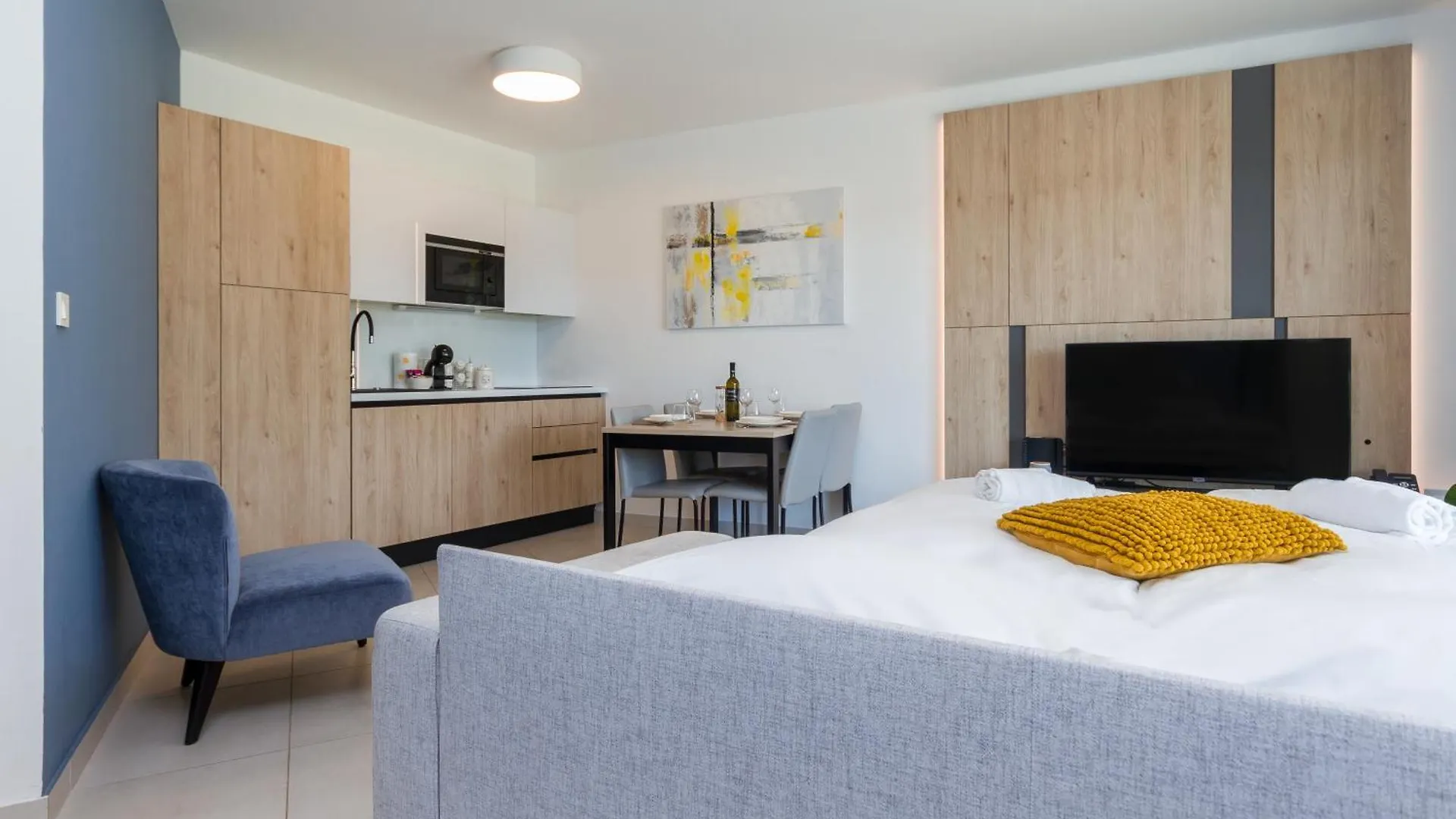 Apartment Azur With Sea View Umag 0*,  Croatia