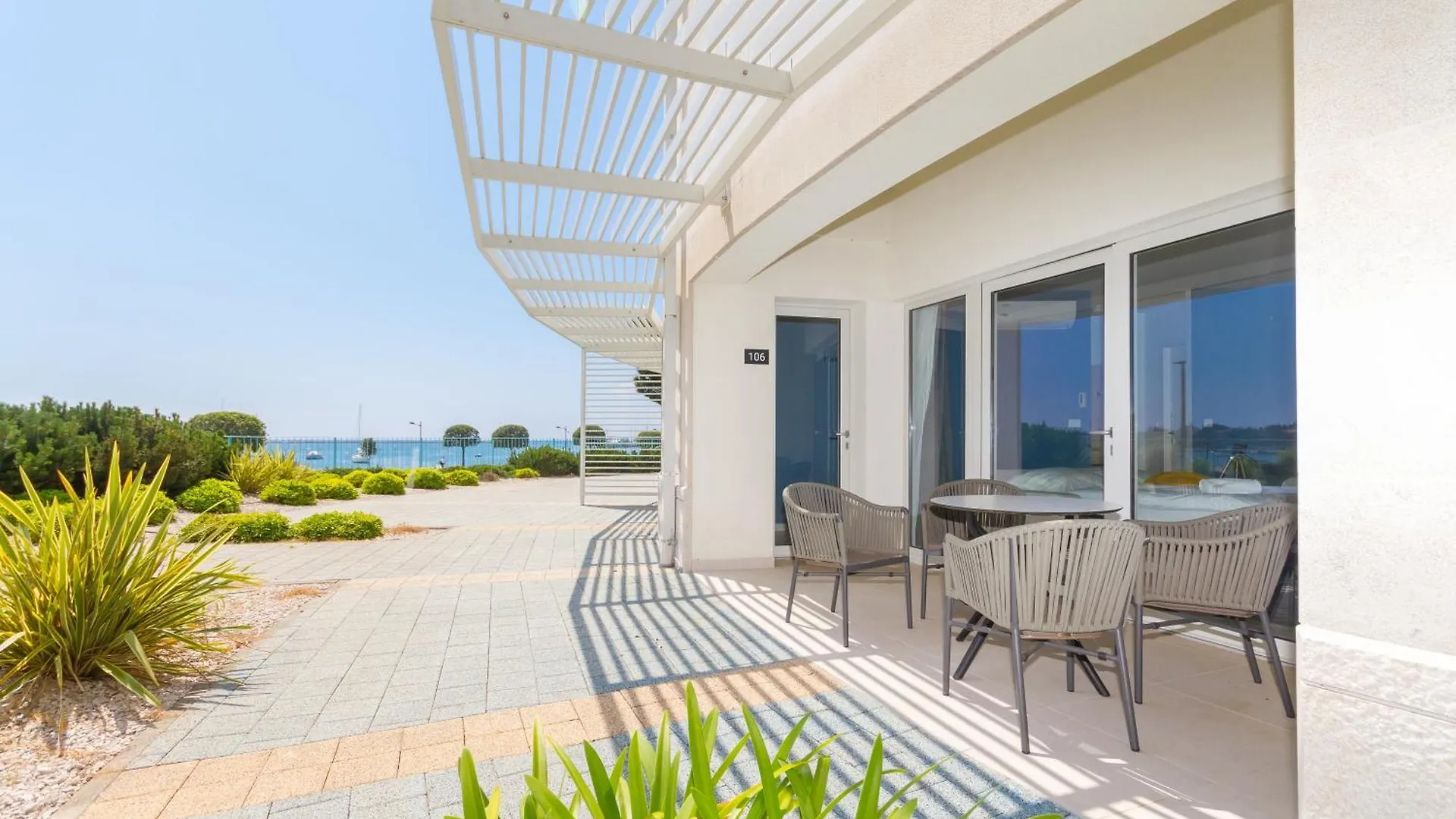 Apartment Azur With Sea View Umag 0*,  Croatia